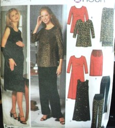 9516 2 HR MATERNITY KNIT DRESS,TOP,BOTTOMS,SHAWL PATTERN 6-20